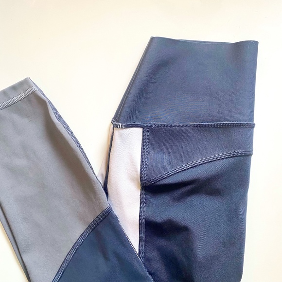 GAP - Sculpt Gray Cropped Active Pants - Size XS - Picture 5 of 15